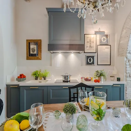 Luxury With Private Garden Inside Lucca