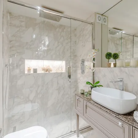 Apartman Luxury With Private Garden Inside *